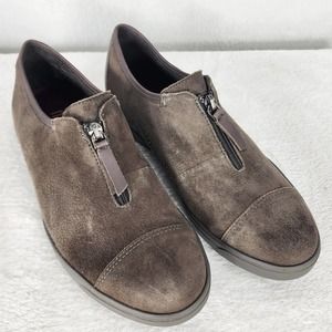 Munro Roslyn 7.5 Wide Brown Suede Zip Comfort Sneaker. USA Made EUC